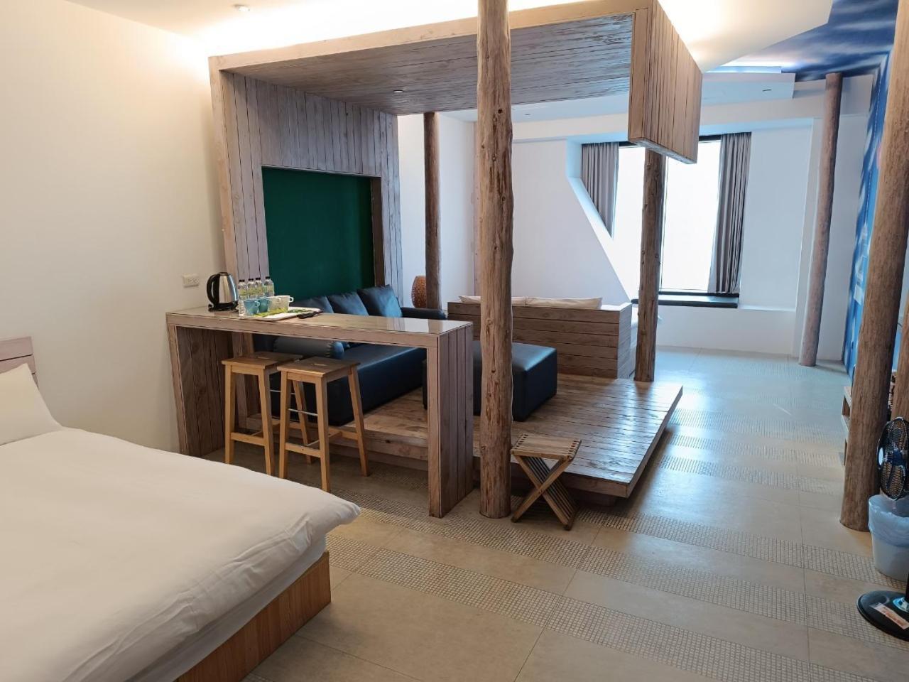三条文旅 Apartman Kaohsziung Kültér fotó